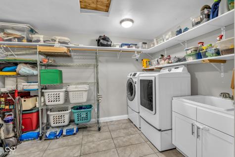 10328 Windward Drive Indianapolis IN 46234