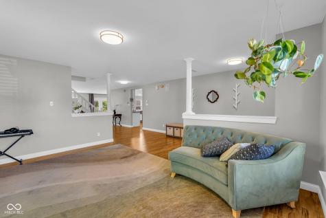 10328 Windward Drive Indianapolis IN 46234
