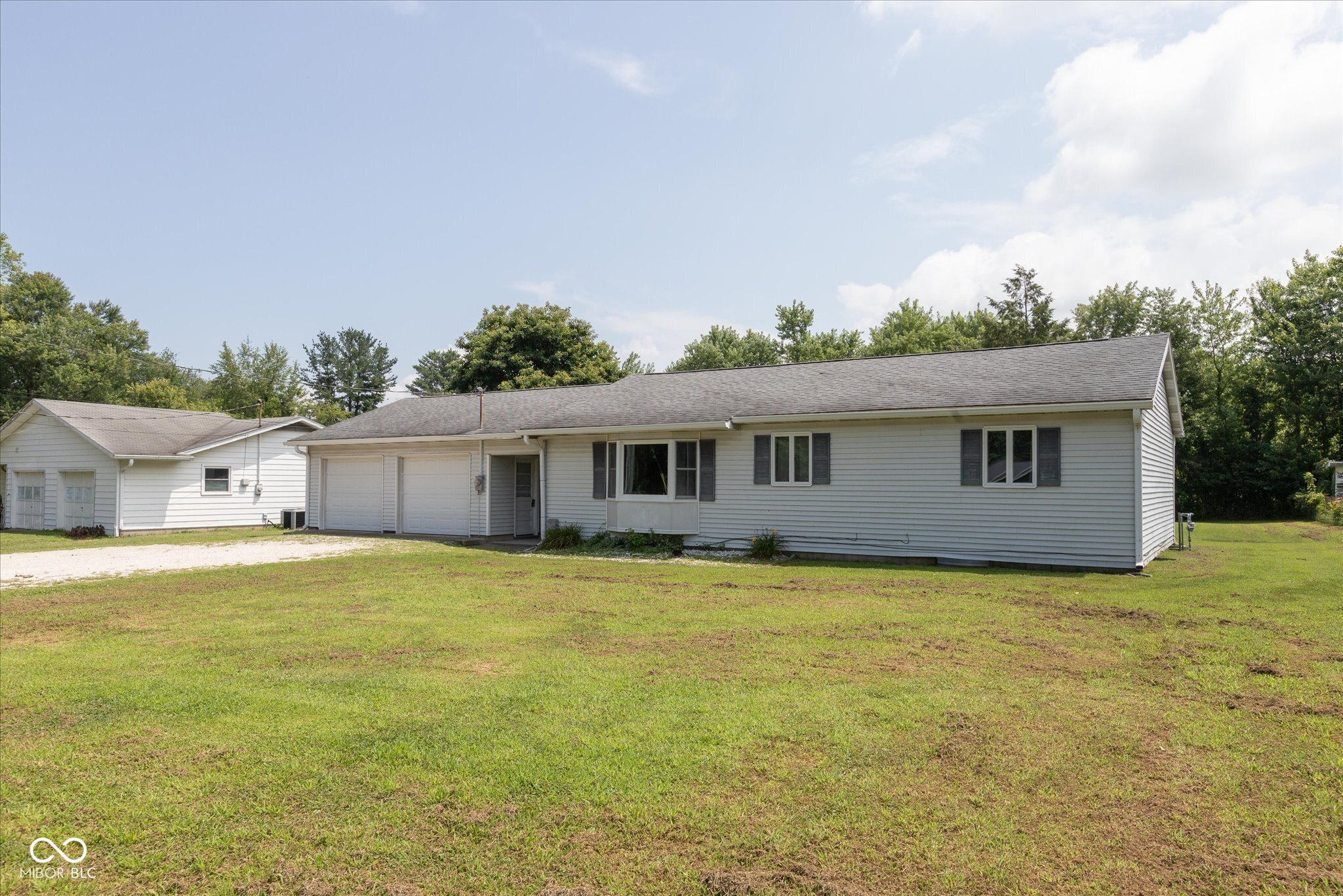 2724 N Smith Pike Bloomington IN 47404