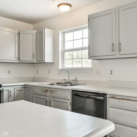 12364 Blue Sky Drive Fishers IN 46037