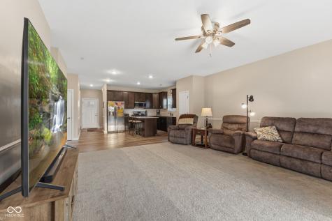 2064 Maplewood Lane Pendleton IN 46064