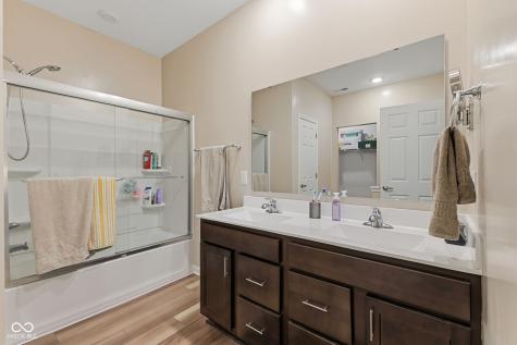 2064 Maplewood Lane Pendleton IN 46064