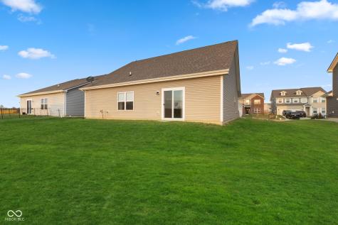 2064 Maplewood Lane Pendleton IN 46064