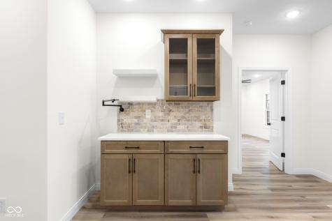 3214 Skyview Court Columbus IN 47203