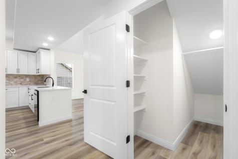 3214 Skyview Court Columbus IN 47203