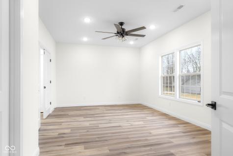 3214 Skyview Court Columbus IN 47203