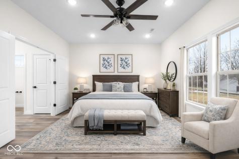 3214 Skyview Court Columbus IN 47203