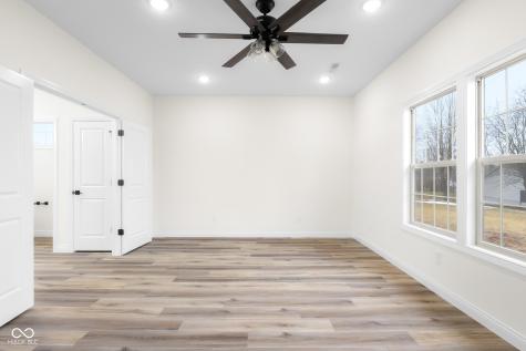 3214 Skyview Court Columbus IN 47203