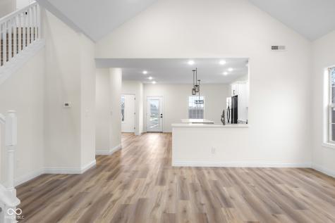 3214 Skyview Court Columbus IN 47203