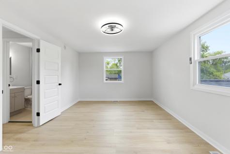8909 Mariposa Drive Indianapolis IN 46234