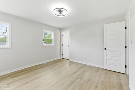 8909 Mariposa Drive Indianapolis IN 46234