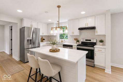 8909 Mariposa Drive Indianapolis IN 46234