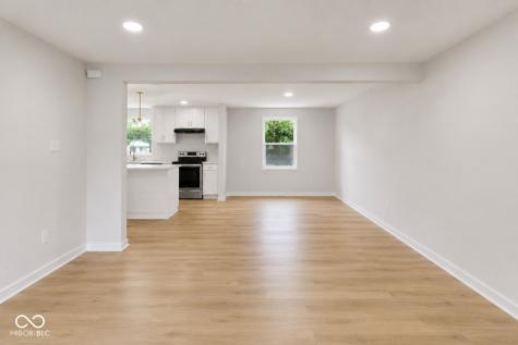 8909 Mariposa Drive Indianapolis IN 46234