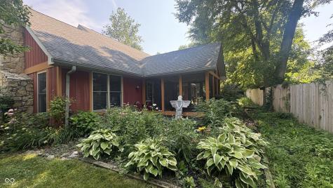5631 Shelby Street Indianapolis IN 46227