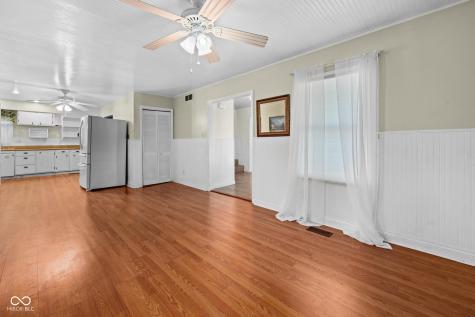 5631 Shelby Street Indianapolis IN 46227