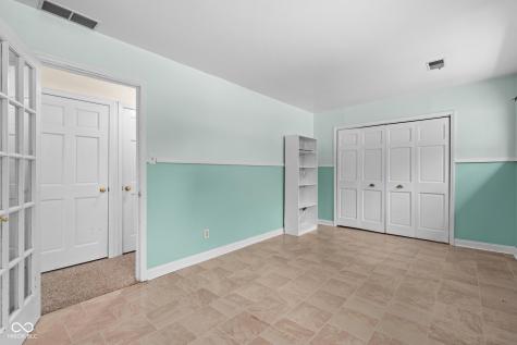 5631 Shelby Street Indianapolis IN 46227