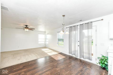 10708 Young Lake Drive Indianapolis IN 46239
