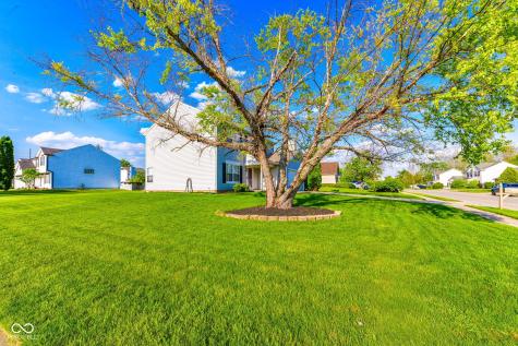 10708 Young Lake Drive Indianapolis IN 46239