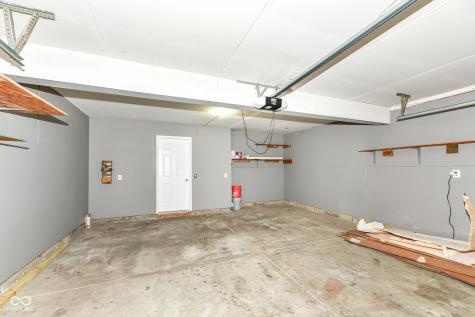 10708 Young Lake Drive Indianapolis IN 46239