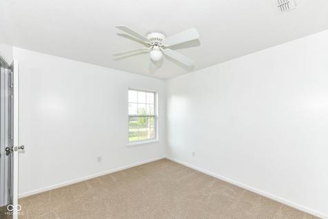 10708 Young Lake Drive Indianapolis IN 46239