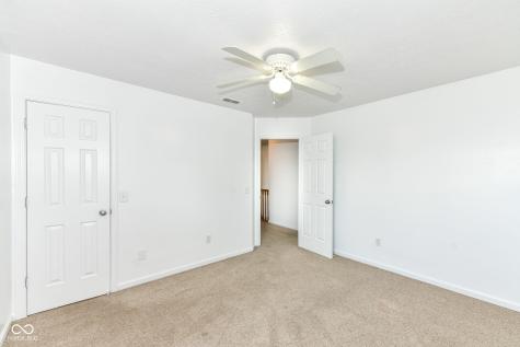 10708 Young Lake Drive Indianapolis IN 46239