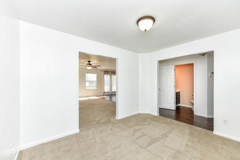 10708 Young Lake Drive Indianapolis IN 46239