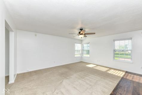10708 Young Lake Drive Indianapolis IN 46239