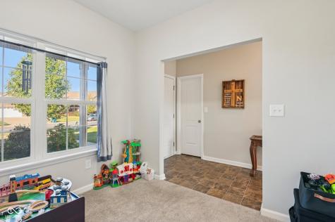 1749 N Creekwater Pass Greenfield IN 46140