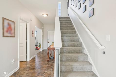 1749 N Creekwater Pass Greenfield IN 46140