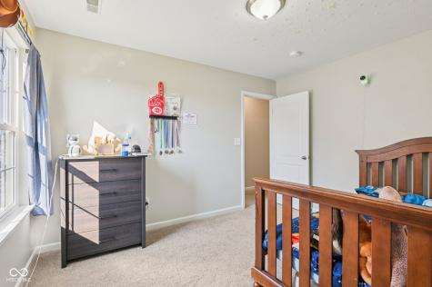 1749 N Creekwater Pass Greenfield IN 46140