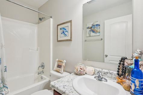 1749 N Creekwater Pass Greenfield IN 46140