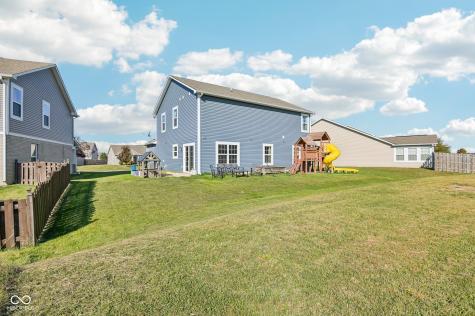 1749 N Creekwater Pass Greenfield IN 46140