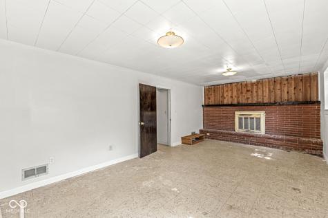 814 College Way Carmel IN 46032