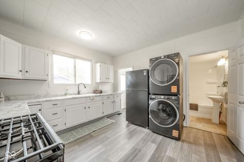 1122 S 14th Street New Castle IN 47362