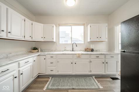 1122 S 14th Street New Castle IN 47362