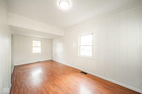 1122 S 14th Street New Castle IN 47362