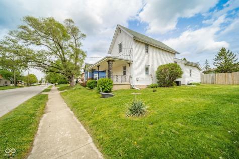 1122 S 14th Street New Castle IN 47362