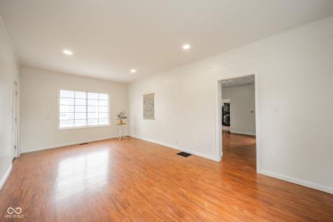 1122 S 14th Street New Castle IN 47362