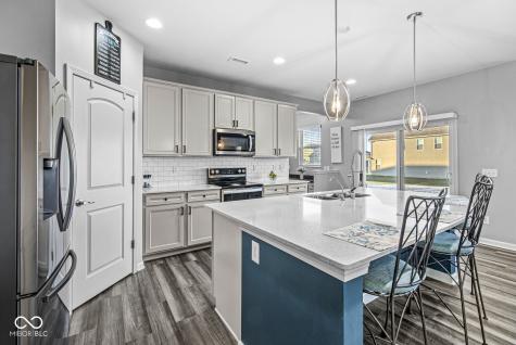 12930 Gilmour Drive Fishers IN 46037