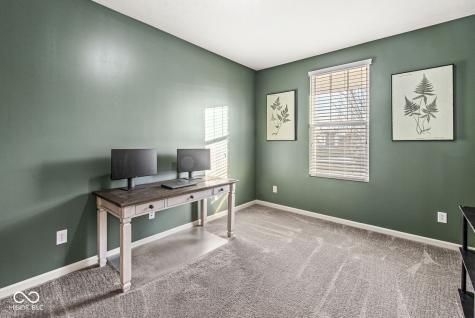 12930 Gilmour Drive Fishers IN 46037