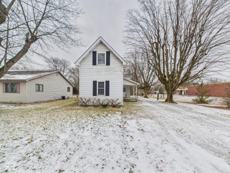 687 W Mill Street Middletown IN 47356