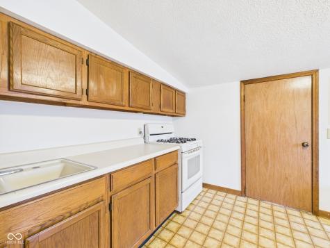 687 W Mill Street Middletown IN 47356