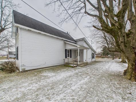 687 W Mill Street Middletown IN 47356