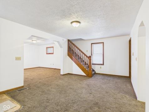 687 W Mill Street Middletown IN 47356