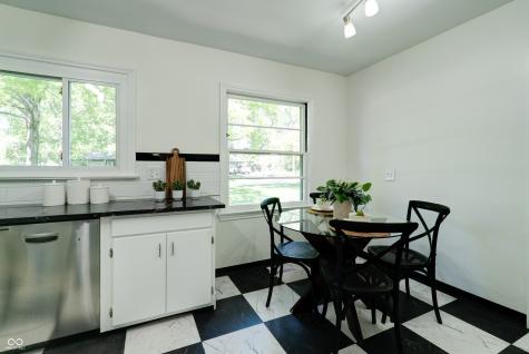 351 W 63rd Street Indianapolis IN 46260
