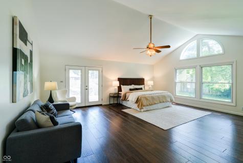 351 W 63rd Street Indianapolis IN 46260