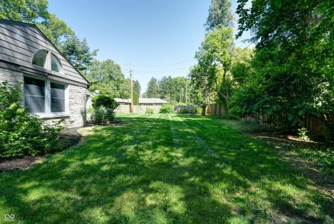 351 W 63rd Street Indianapolis IN 46260