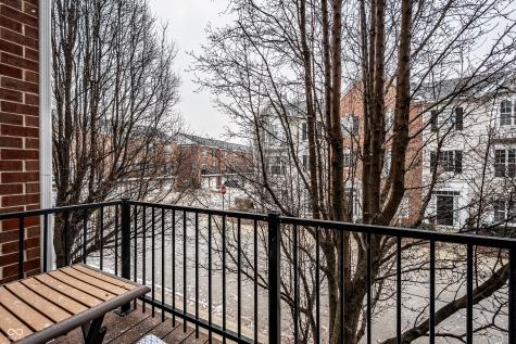 8261 Dan Allen Drive Fishers IN 46038