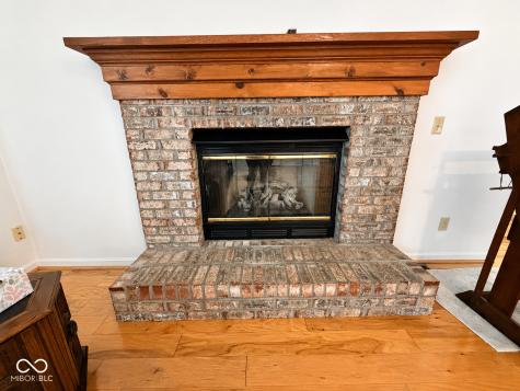 152 E 300 S Crawfordsville IN 47933