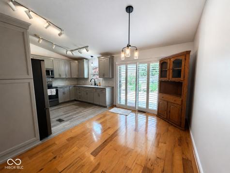 152 E 300 S Crawfordsville IN 47933